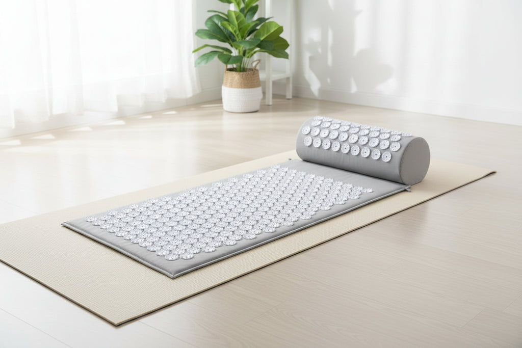 Tapis d'acupression Calmeaa avec coussin cervical et housse de transport